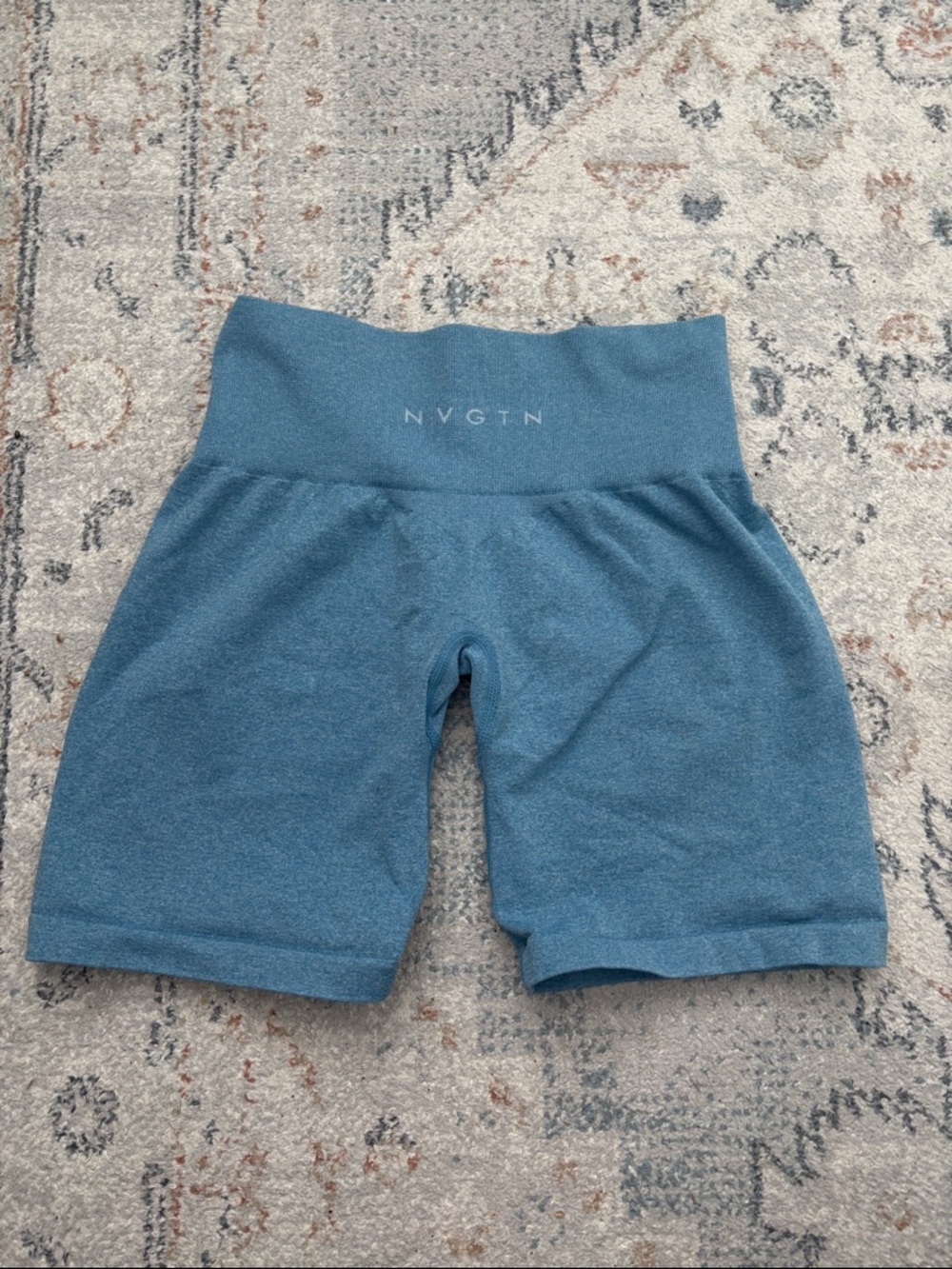 NVGTN Seamless High-Rise Bike Shorts in Teal